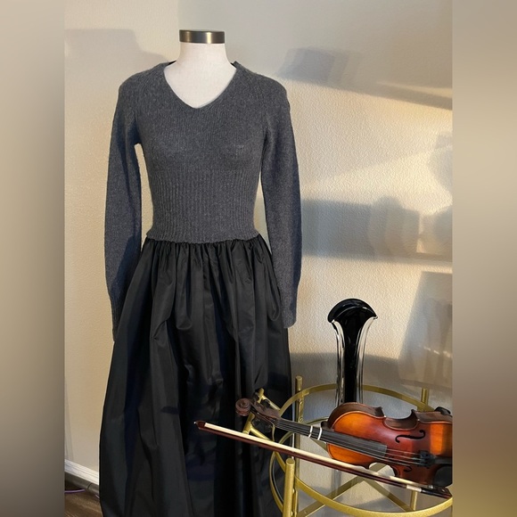 PRADA 2-Tone Cashmere & Shell MIDI Dress size 38 🎩🎩🎩🎩 - Picture 1 of 16